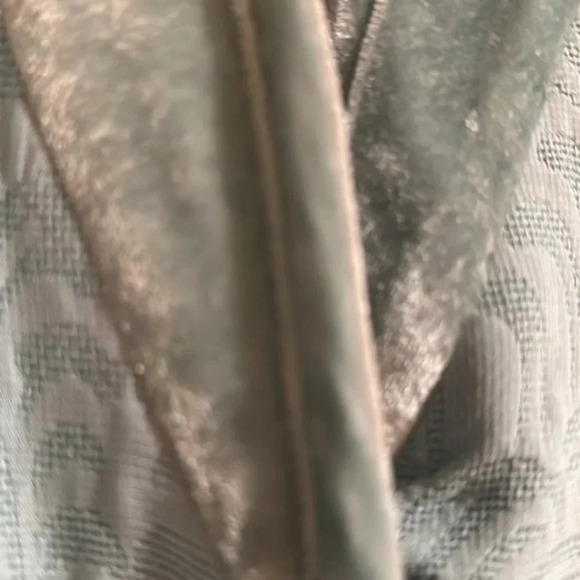 J.Jill Long Sleeve Sweater Floral Linen Button Up Jacket
Silk Blue Size Medium - Picture 4 of 8